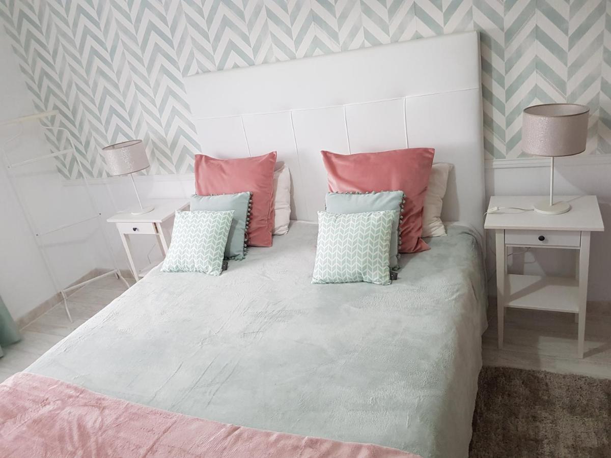 Apartamento Alagoinha วิลานอวา ดิ มิลฟงติส ภายนอก รูปภาพ