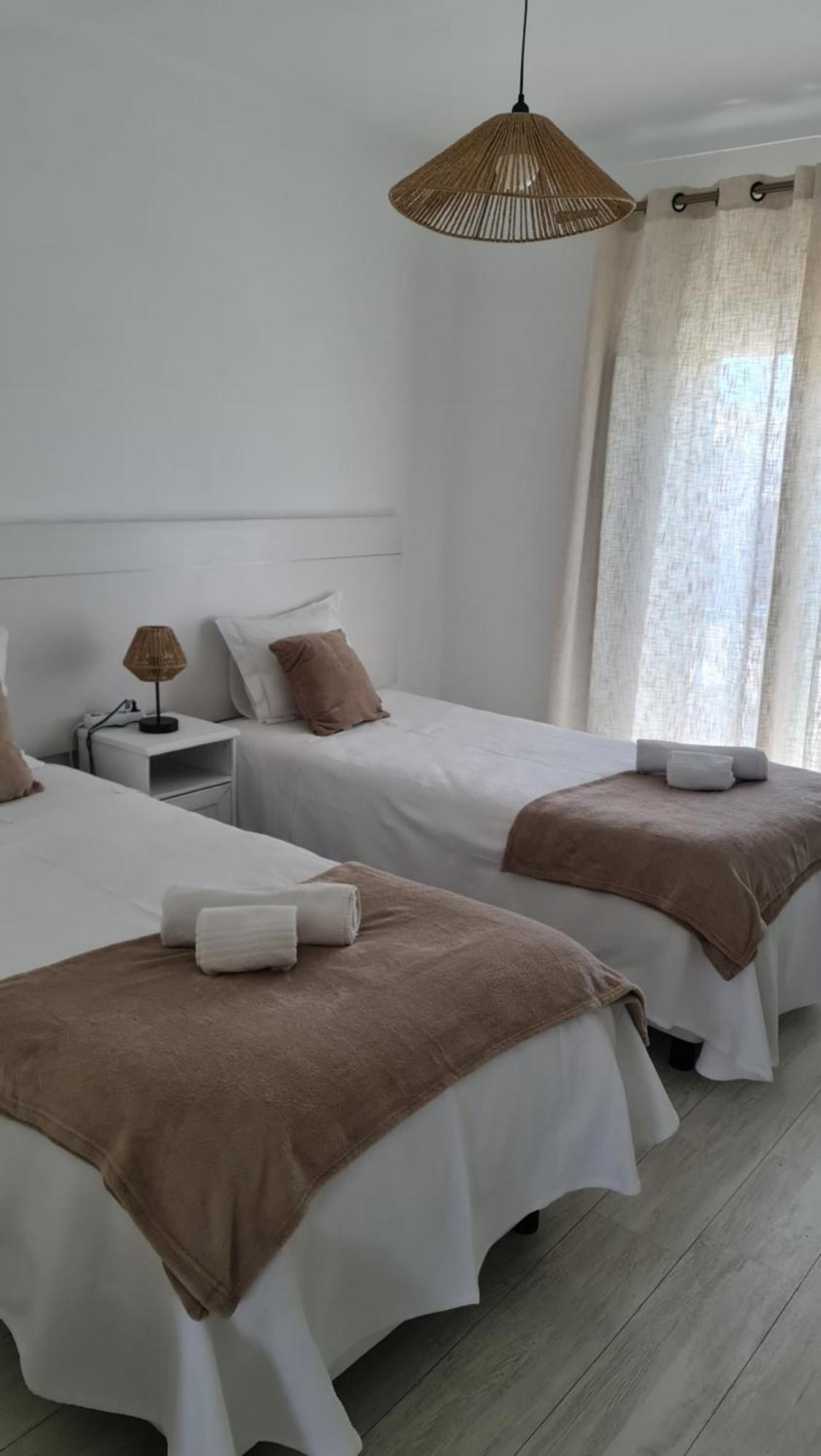 Apartamento Alagoinha วิลานอวา ดิ มิลฟงติส ภายนอก รูปภาพ