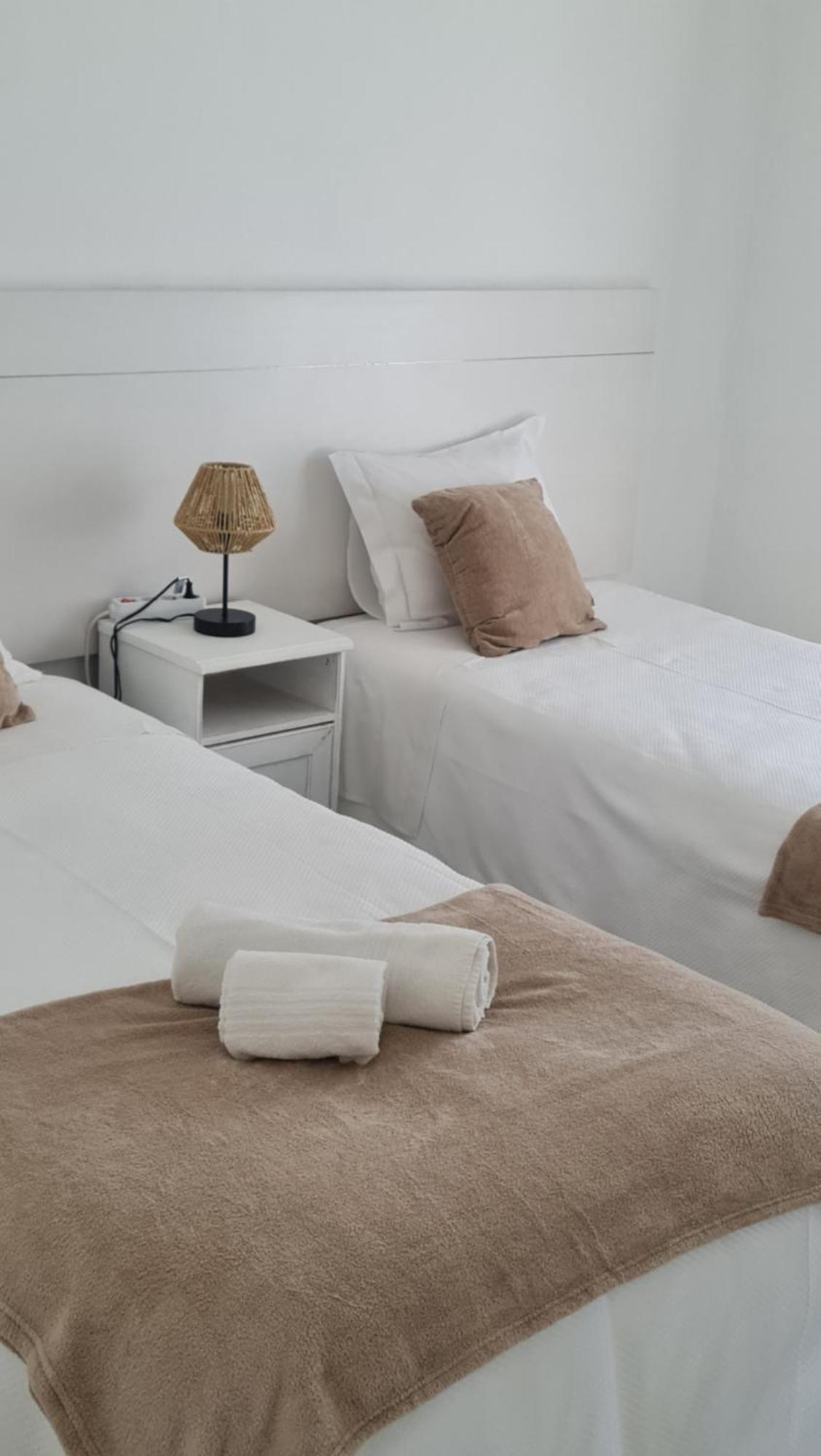 Apartamento Alagoinha วิลานอวา ดิ มิลฟงติส ภายนอก รูปภาพ